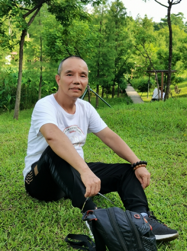 稳重大方的第二张照片--郑州相亲服务中心