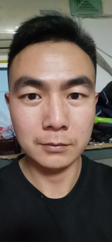 朴实无华的第三张照片--郑州相亲服务中心