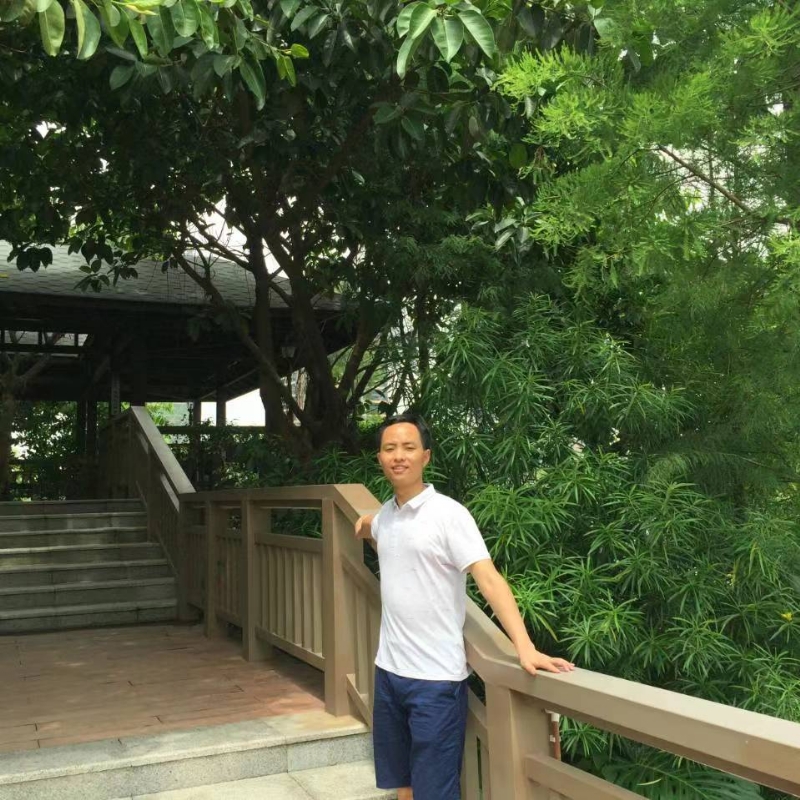 教书育人的第一张照片--郑州相亲服务中心