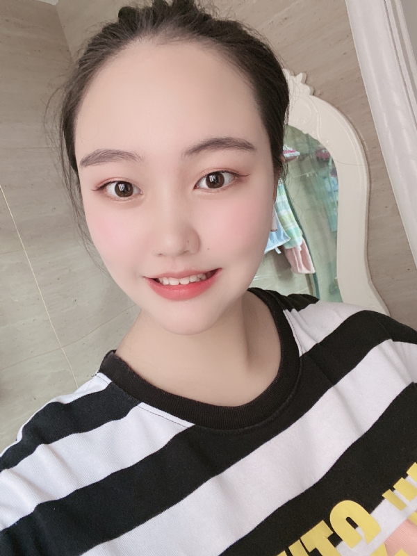 灵儿的第二张照片--郑州相亲服务中心