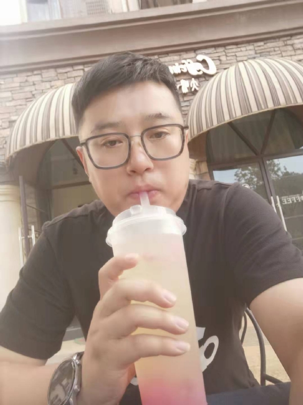 半旧情怀的第一张照片--郑州相亲服务中心