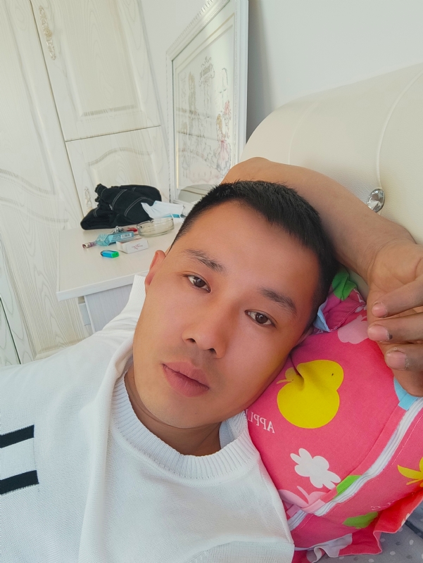 一个人的第一张照片--郑州相亲服务中心