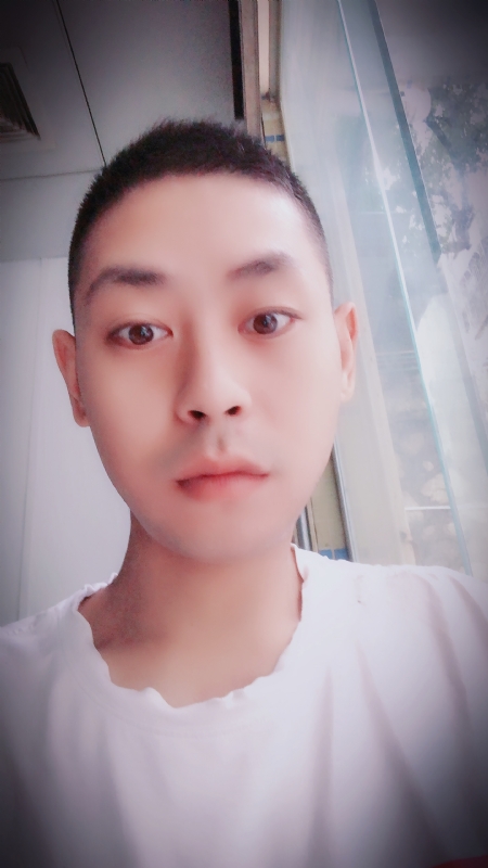 豆子的第二张照片--郑州相亲服务中心