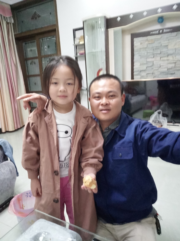 凡凡的第一张照片--郑州相亲服务中心