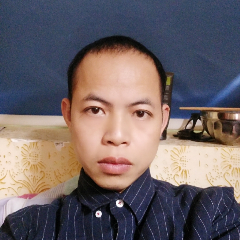 男儿当自强的第一张照片--郑州相亲服务中心