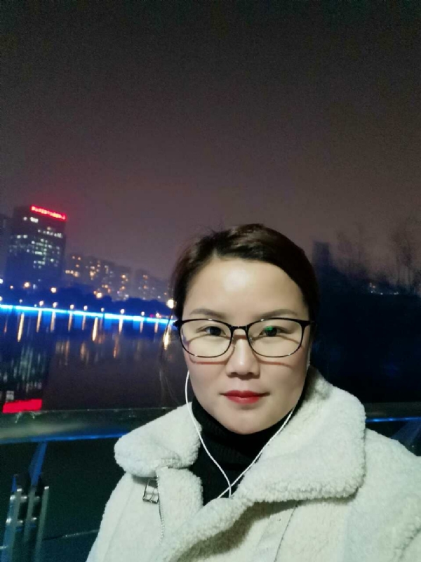小英的第一张照片--郑州相亲服务中心