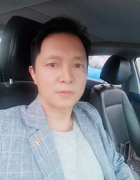 深蓝的第二张照片--郑州相亲服务中心