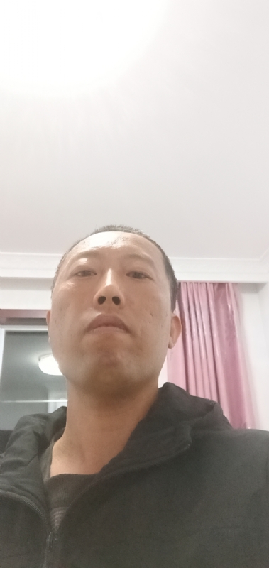 月上云端的第一张照片--郑州相亲服务中心