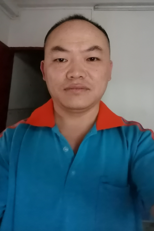与子携老的第八张照片--郑州相亲服务中心