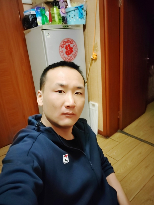 子昂的第一张照片--郑州相亲服务中心