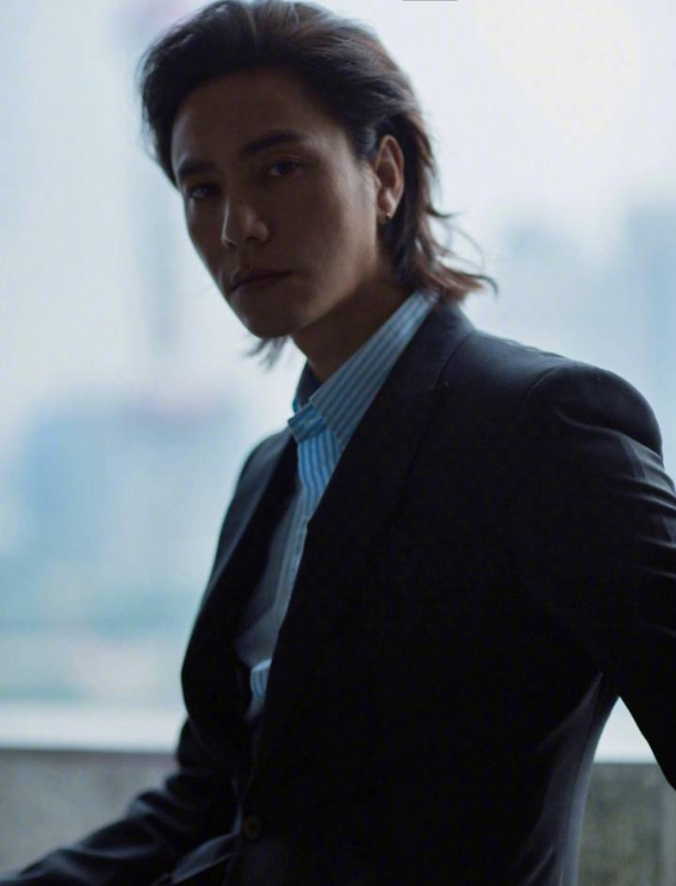 李嘉廷的第三张照片--郑州相亲服务中心