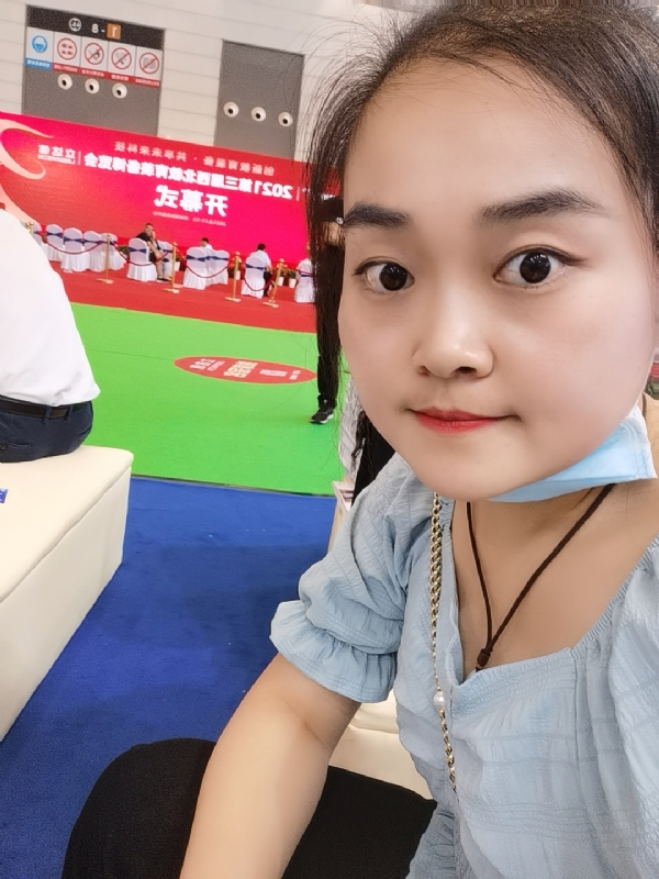 娜娜的第一张照片--郑州相亲服务中心