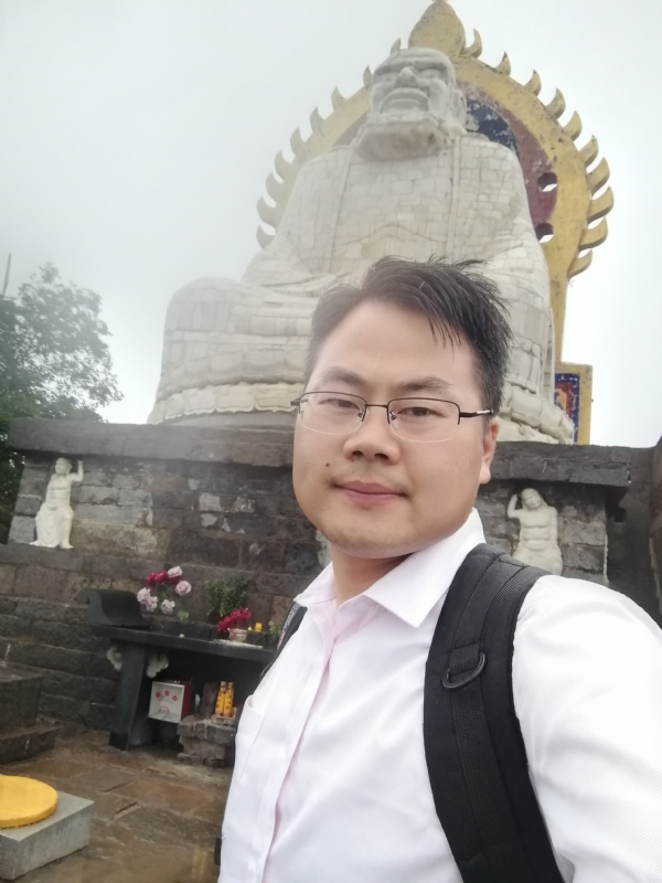江洋党总顾问的第一张照片--郑州相亲服务中心