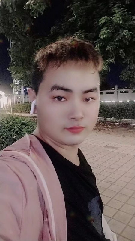 康玖伟的第二张照片--郑州相亲服务中心
