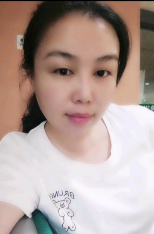 淡淡的云的第一张照片--郑州相亲服务中心