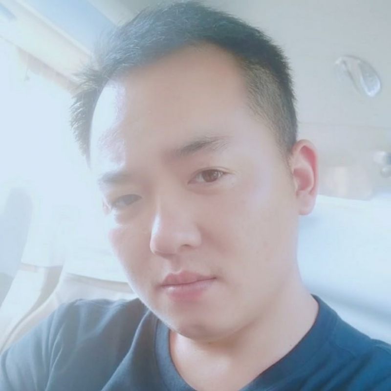 荒漠°的第一张照片--郑州相亲服务中心