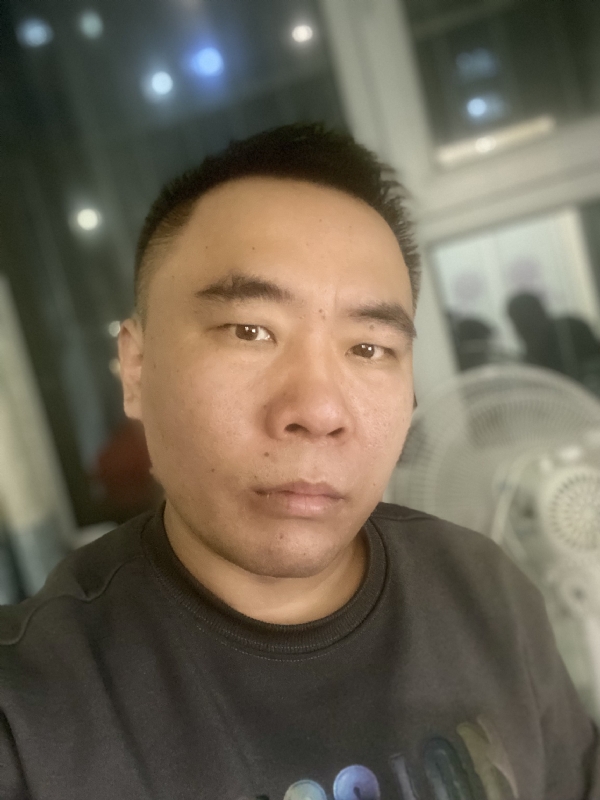 云的第四张照片--郑州相亲服务中心