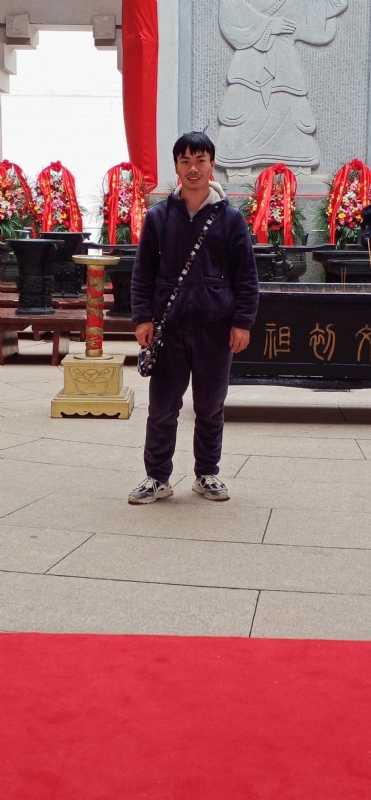 单身的小草的第一张照片--郑州相亲服务中心