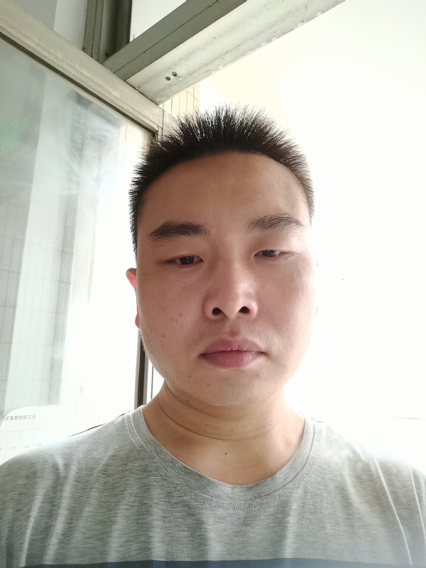 天真的我的第一张照片--郑州相亲服务中心