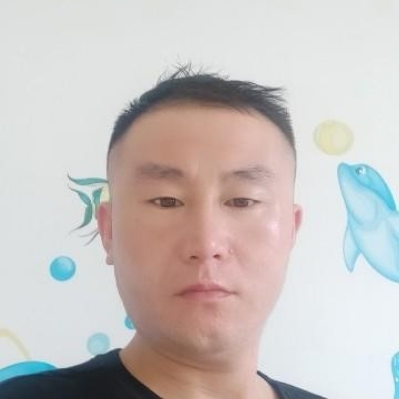 周广瑞的第一张照片--郑州相亲服务中心