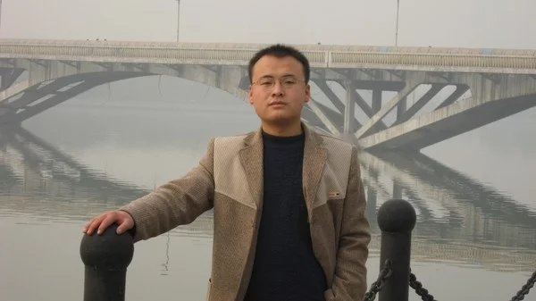 云中望月的第一张照片--郑州相亲服务中心