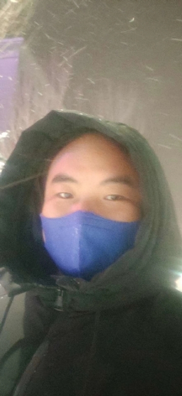 海子的第一张照片--郑州相亲服务中心