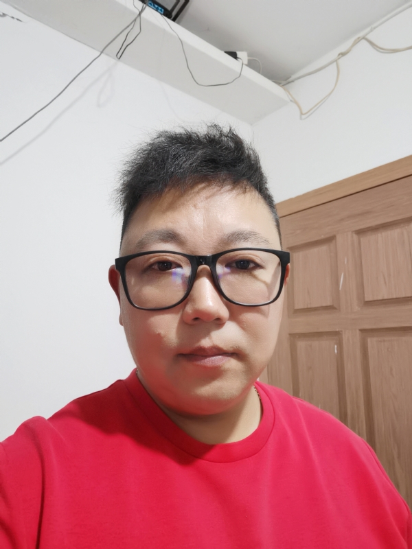 开山的第一张照片--郑州相亲服务中心