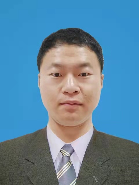 雨哥的第一张照片--郑州相亲服务中心