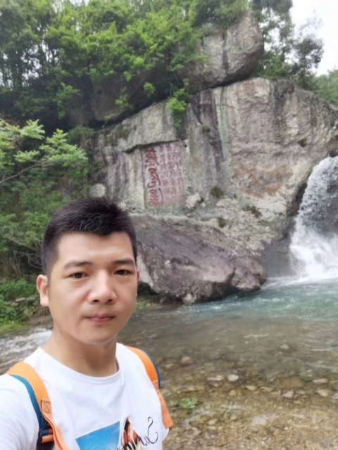 愿得一人心的第一张照片--郑州相亲服务中心