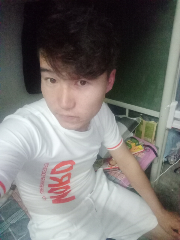 再回首的第一张照片--郑州相亲服务中心