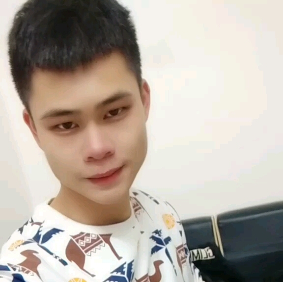 浪子的第一张照片--郑州相亲服务中心