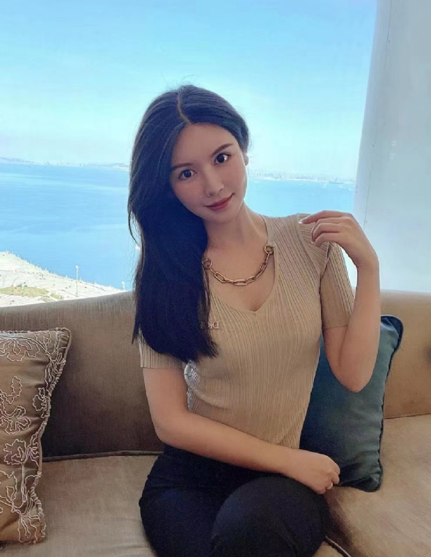 李芷晴的第一张照片--郑州相亲服务中心