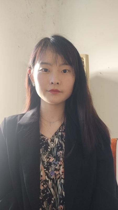 啾啾儿的第一张照片--郑州相亲服务中心