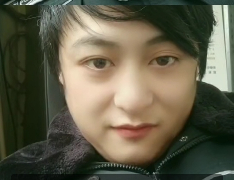 小玮的第一张照片--郑州相亲服务中心