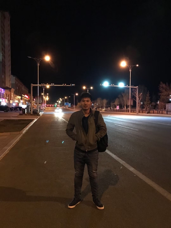 暗里着迷的第一张照片--郑州相亲服务中心