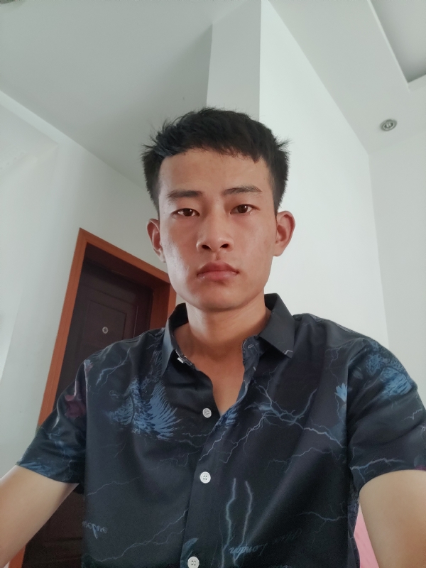 彳亍的第二张照片--郑州相亲服务中心