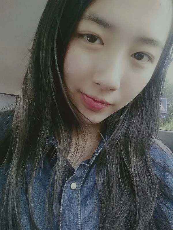 小她的第一张照片--郑州相亲服务中心