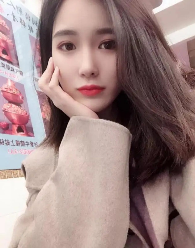 谢玲的第一张照片--郑州相亲服务中心