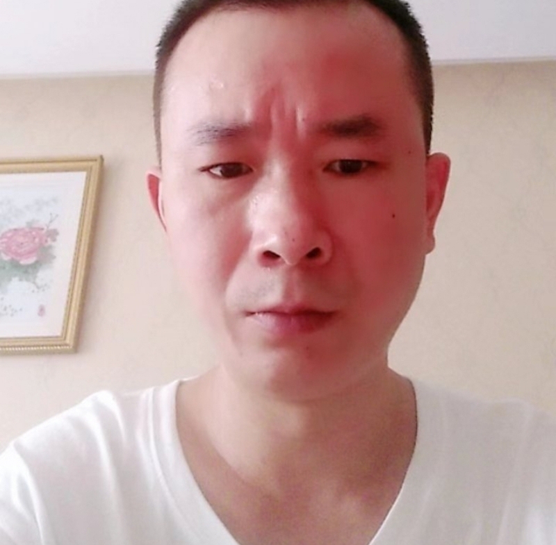 自由飞翔的第二张照片--郑州相亲服务中心