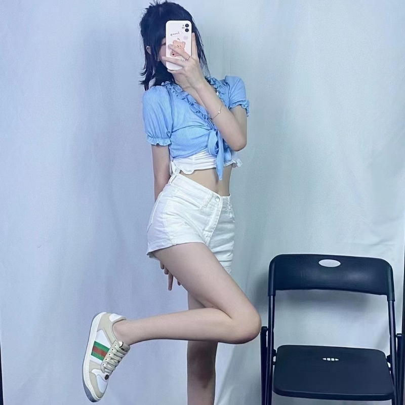宝宝的第一张照片--郑州相亲服务中心