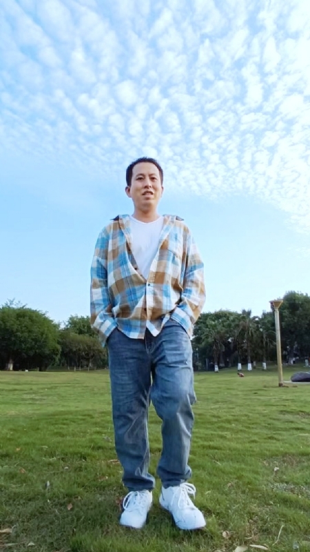 曹先生的第一张照片--郑州相亲服务中心