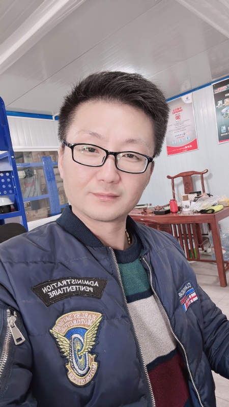 不离不弃的第一张照片--郑州相亲服务中心