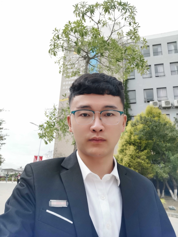 毓文的第二张照片--郑州相亲服务中心