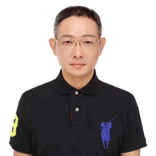 邱先森的第一张照片--郑州相亲服务中心