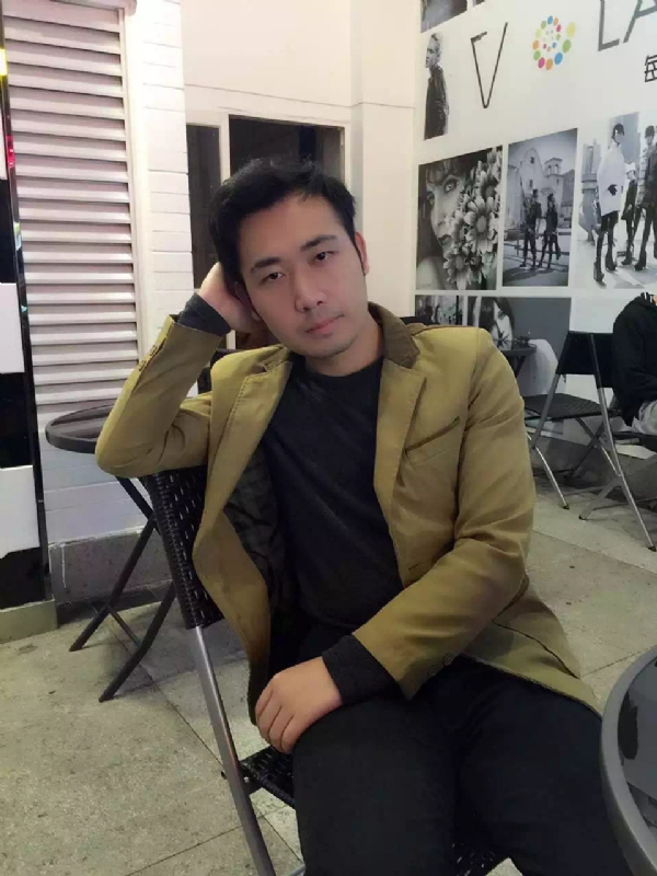 Pretty杨的第一张照片--郑州相亲服务中心