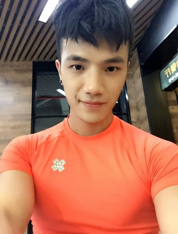 航航的第一张照片--郑州相亲服务中心