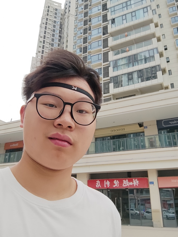 童言无忌的第一张照片--郑州相亲服务中心