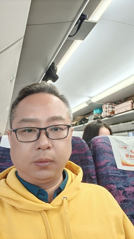 流浪的云的第二张照片--郑州相亲服务中心