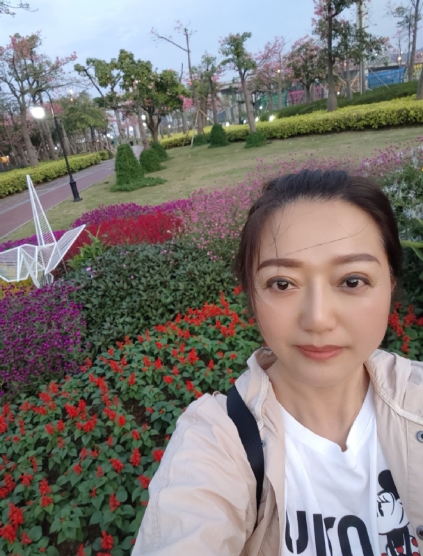 m云朵的第一张照片--郑州相亲服务中心