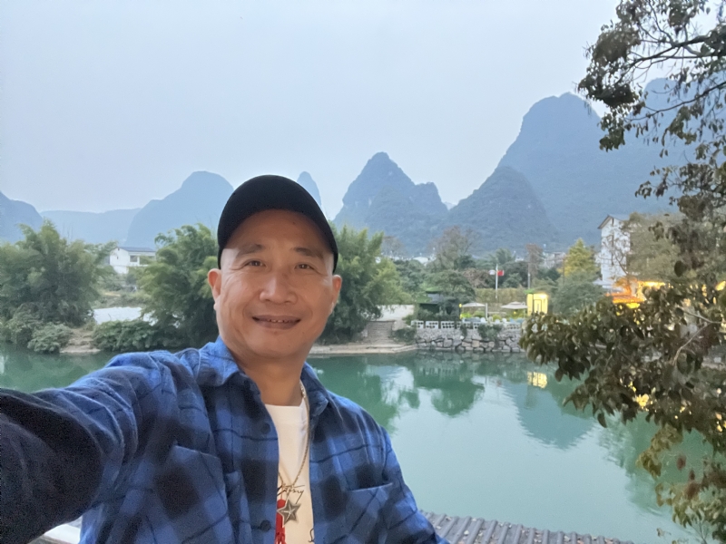 民叔叔的第一张照片--郑州相亲服务中心